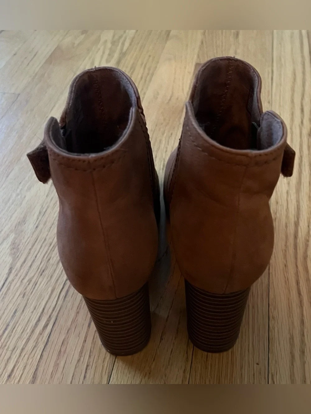 Clark’s Women's Brown Ankle Booties - Classic Leather Look